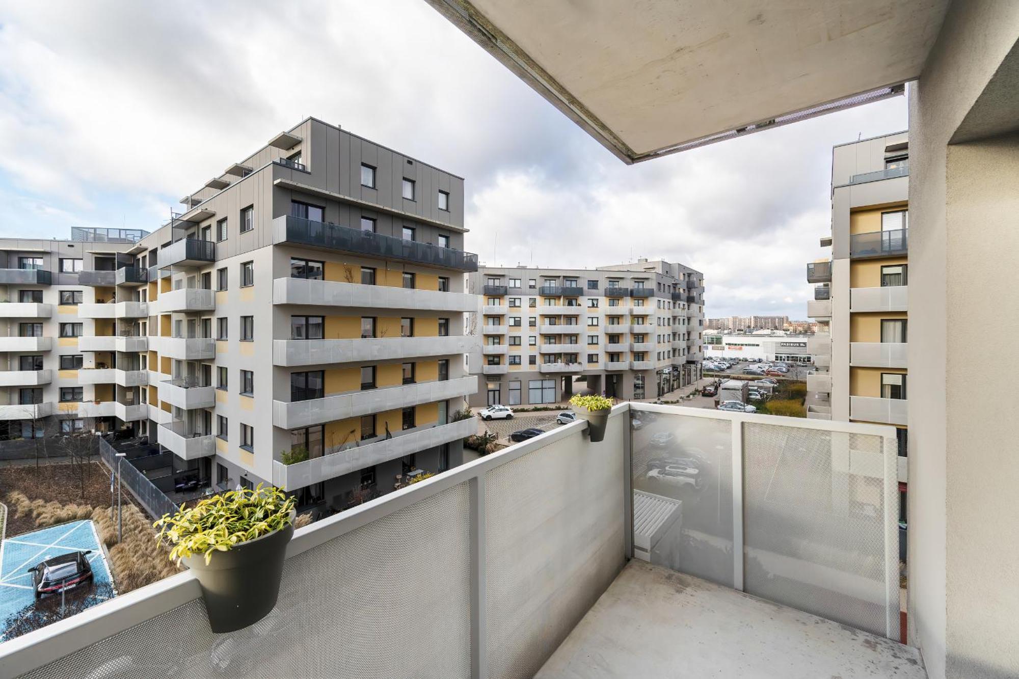 One Bedroom Apartment Nadodrze With Free Garage Wroclaw By Noclegi Renters Exterior photo